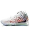 Nike LeBron 17 - Amorti Progressif et Adaptatif