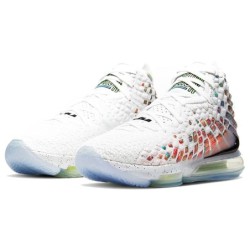 Nike LeBron 17 - Amorti Progressif et Adaptatif